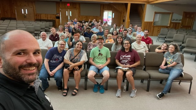 LPBC_Joshua's tweet image. Praise God for how He's working thru the saints at @LPBC_Joshua in evangelistic disciple-making! Sunday night 57 door-to-door evangelized. We found 39 people at home &amp;amp; presented the gospel at 22 homes! Pray for  our staff as they follow-up w/ ppl wanting to know more abt Christ!