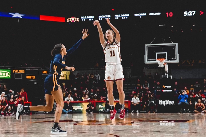 CentralValleyAg's tweet photo. We are excited to partner with @gabbygregory12, @ryan_emily11, and @allison_weidner this athletic season! 🏀 

Together, we can inspire the next generation of athletes and agriculturalists to achieve their dreams. ⭐

Stay tuned for events &amp; more!

#TheresRoomAtTheTable https://t.co/ToVfzFV8vX