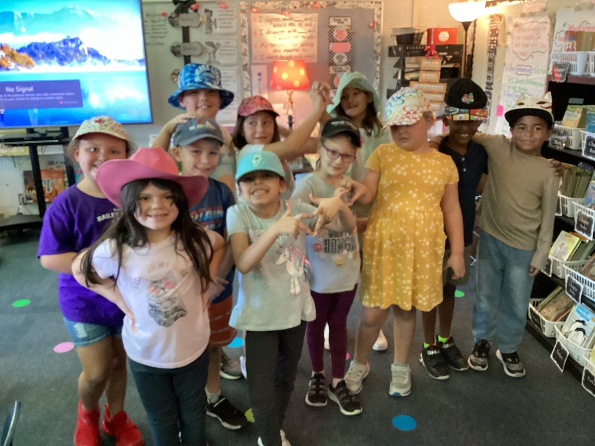 JenniferRu's tweet photo. Hat Day!! Spirit Week. @ClardyElemNKC https://t.co/iWG1RdxL5n