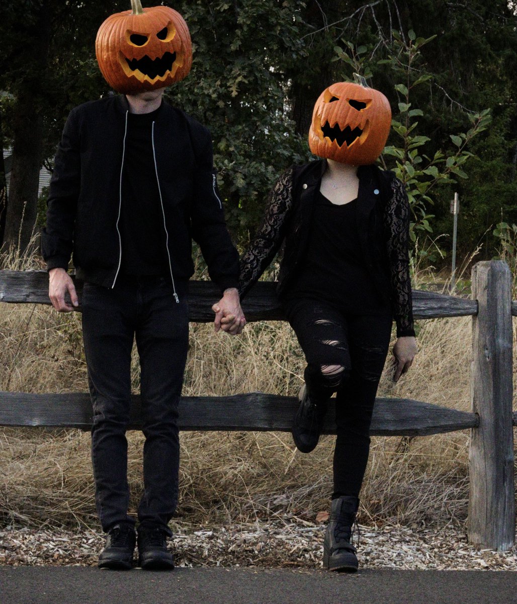 christan tweet media