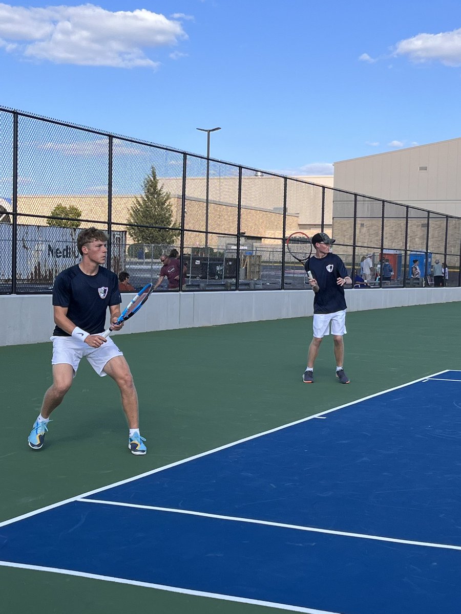 SeegerTennis's tweet photo. Seeger got the W tonight against North Montgomery 4-1. Special lineup tonight with Dylan Walters at 1S and Christian Holland and Thomas Lemming at 1D!

Back at it on Saturday for the Hotdog Invitational starting at 9am in Frankfort. https://t.co/JTfK2rkvUY