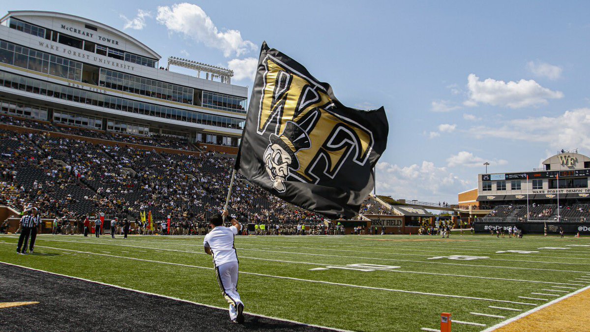 traajenn's tweet photo. After a great convo with @JA_Adams06, i’m extremely thankful to receive an offer from Wake Forest!!🙏🏾 #demondeacs @CoachCohenWake @CoachClawson @PantherCreekFB @CoachJud_21 @coachmartin17 @scoop1914 @IAmTDowns @NCEC_Recruiting @supermax100_ https://t.co/Xto8BNs8CR