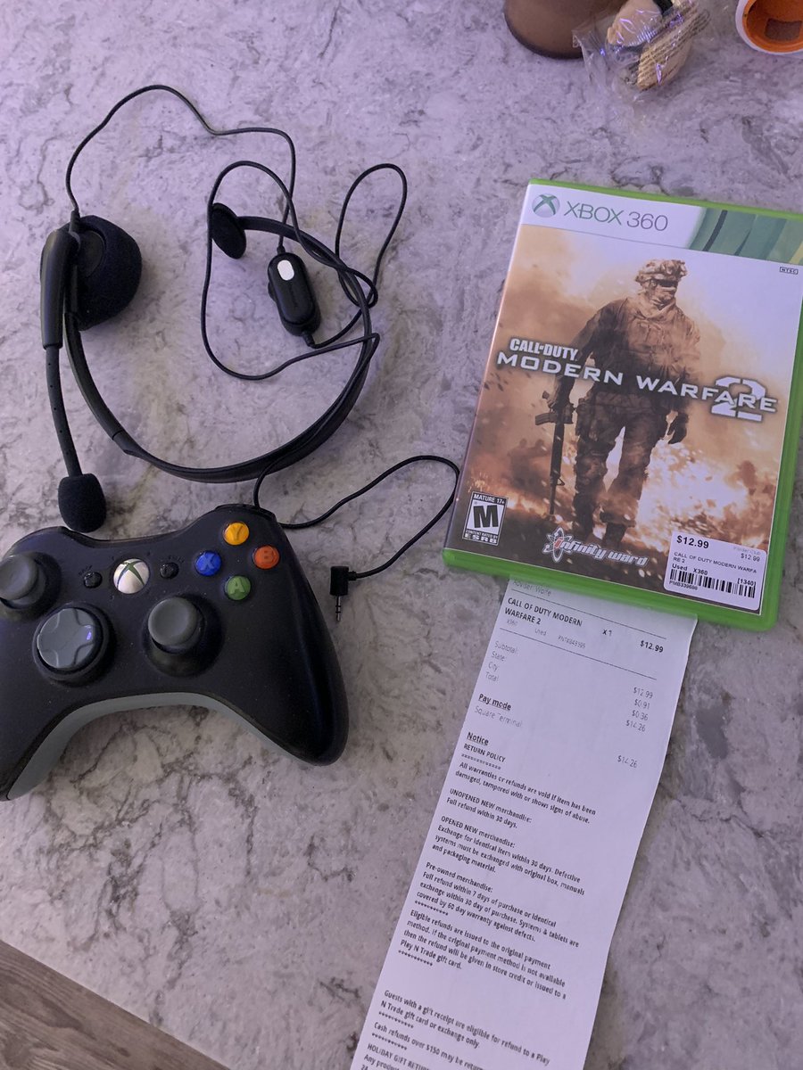 TraderDisarM's tweet photo. Holy shit, the power of @friendtech is amazing! Going to be 1v1ing @FaZeApex on MW2 tomorrow 😂 https://t.co/UA9cQrNk3F