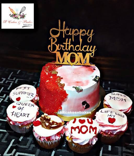HRMHappyFavour's tweet photo. Happy Birthday to my mother and grandmother in one.๐ฅบ
My true Love โค๏ธ
The one thatโs ready to Sacrifice Anything for my Happiness.
May GOD continue to bless you ๐๐ฝ
#LOVE
#DeltaDaughter
#MOTHER
#HappyBirthdayMum
#BestMomEver ๐ฅฐ๐
#70Soon ๐ https://t.co/YWq7RZ8Mtz