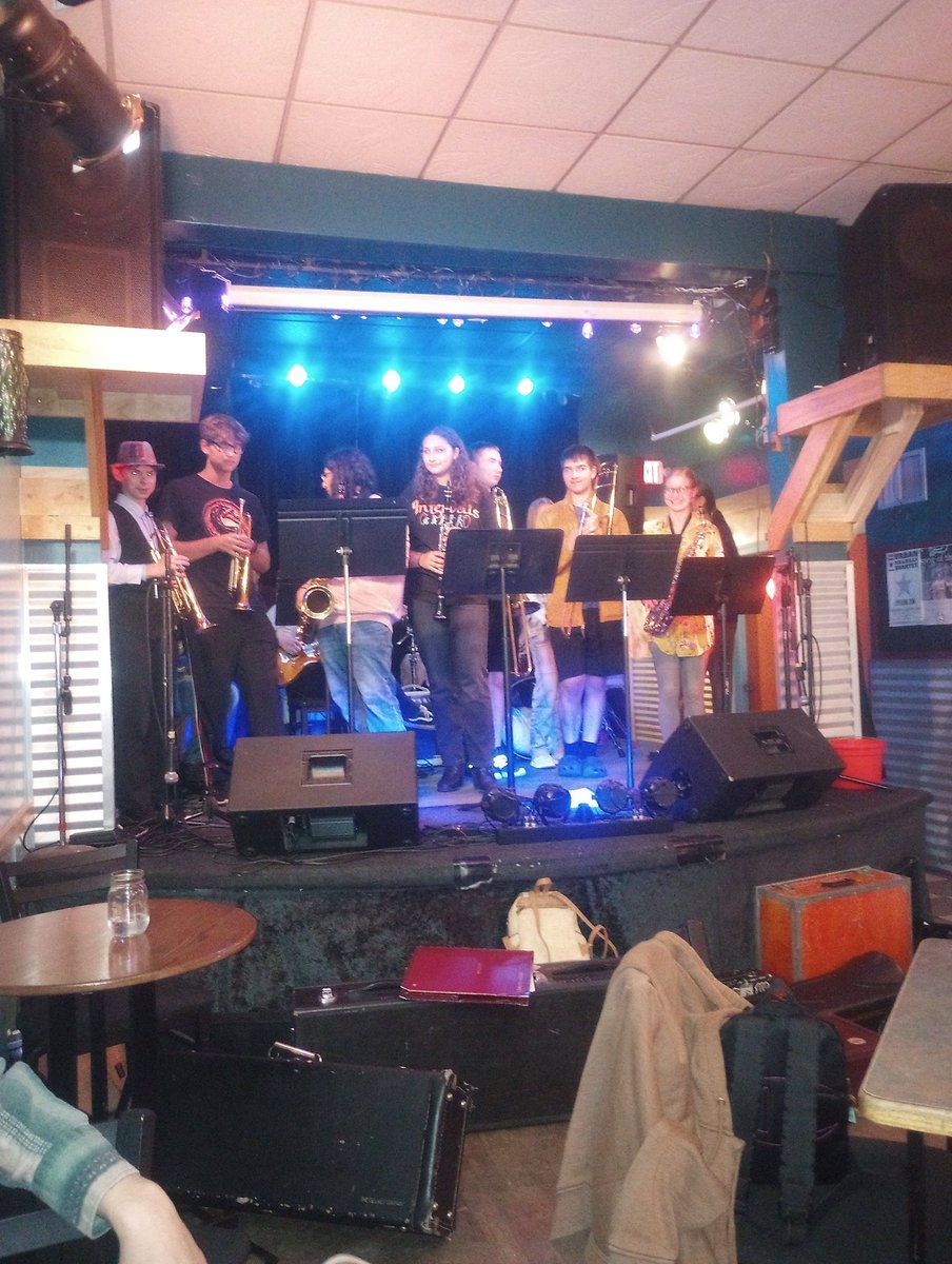 Denfeld Band tweet media