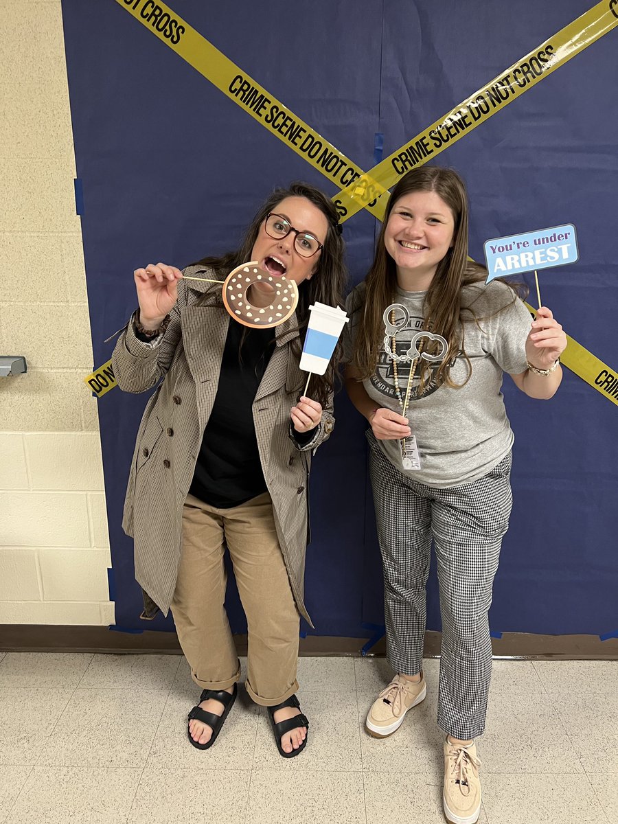 Detective Blasdel and Suspect Jones had a great time getting CLUED in at tonight’s Literacy Night! #Proud2bMIS #1GC