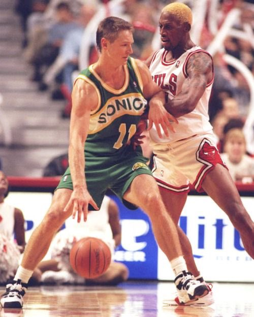 podoffame's tweet photo. I am recording a podcast on Detlef Schrempf tomorrow.

3X All-Star
2X Sixth Man of the Year
1995 All-NBA Third Team (19/6/4)
Career 49/38/80 Shooter
51.4% from 3 in 1995
Averaged 16/5/3 in 1996 Finals
15K/7K/3K Club (26 Players)

Do you think Detlef belongs in the HOF? https://t.co/0HuVBEsX5i