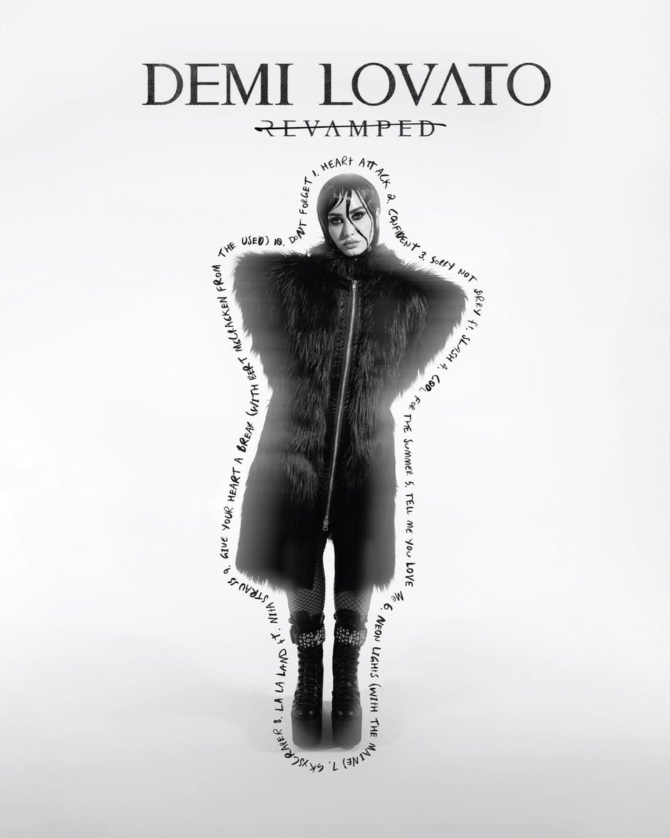 IslandRecords's tweet photo. 4 more hours til @ddlovato releases REVAMPED!!! 🖤 https://t.co/qxBPkTbmoT
