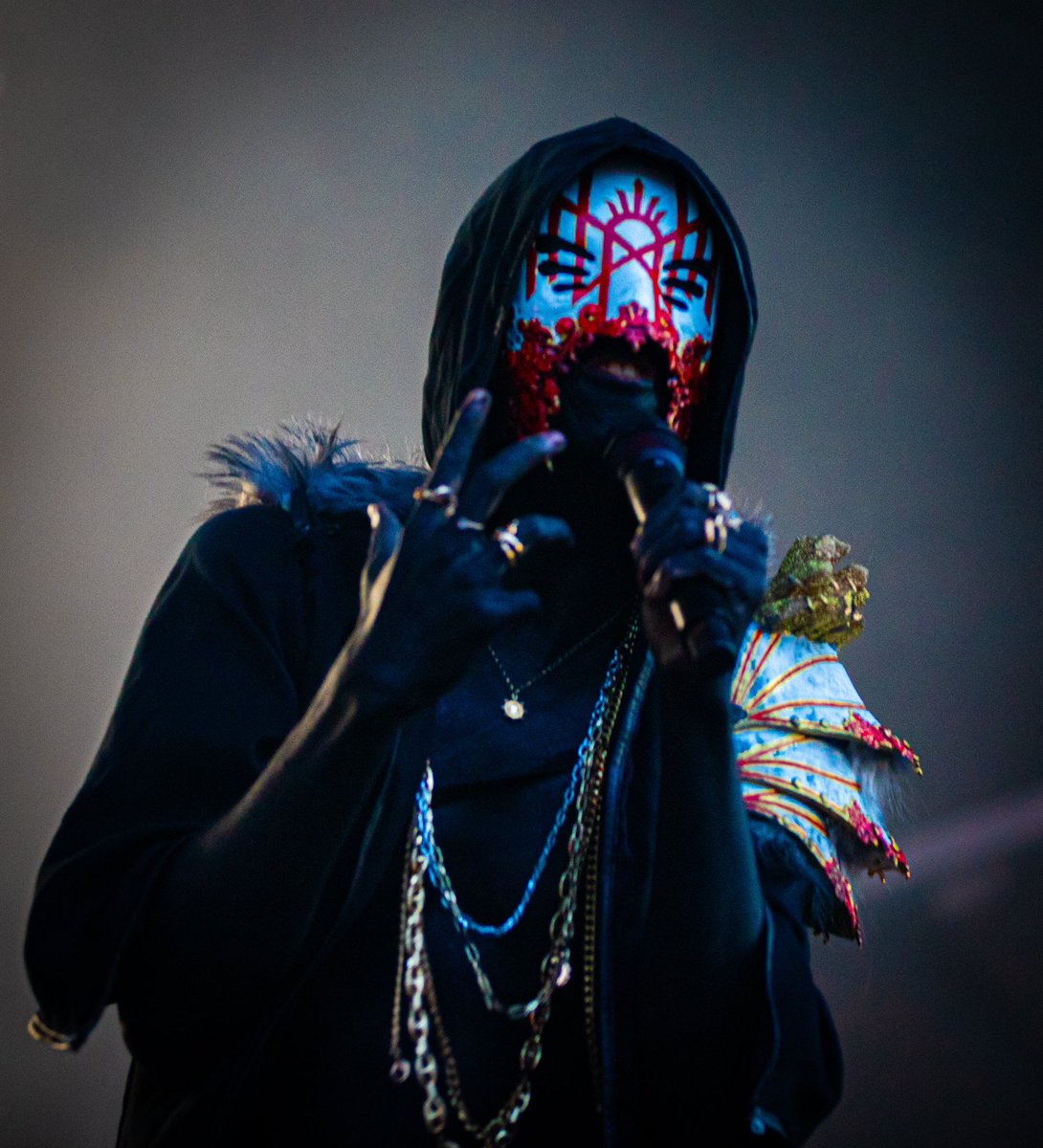 HankaPhotos's tweet photo. Did you know shots like these are available to purchase on my website? https://t.co/Et8jA7YPRY
Get you some and support photographers! #ConcertPhotography #sleeptoken #vessel #supportphotographers #prints #blueridgerockfestival #BRRF https://t.co/iWhN4Ng9GY