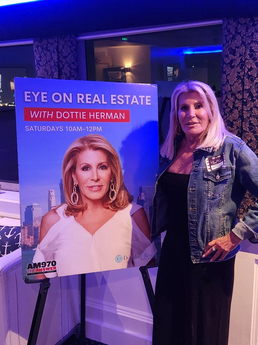 DottieHerman's tweet photo. Steven Ebert, my co-host from Eye on Real Estate, and I would like to thank AM970THEANSWER for a wonderful evening! It was amazing to mingle with such talented and dedicated radio personalities.
#AM970theanswer #dottieherman #stevenebert #eyeonrealestate #keynotespeaker https://t.co/ASl9uXnFjs