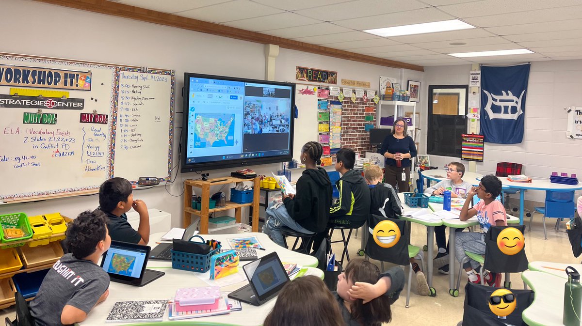 “Does your state border a Great Lake?” Thanks to @janelleritter13 in Fowler, Michigan for the morning #MysteryClassroom session!  We learned that her students are the ONLY 7th graders in the whole town! #mysteryskype #mysteryzoom @D45North