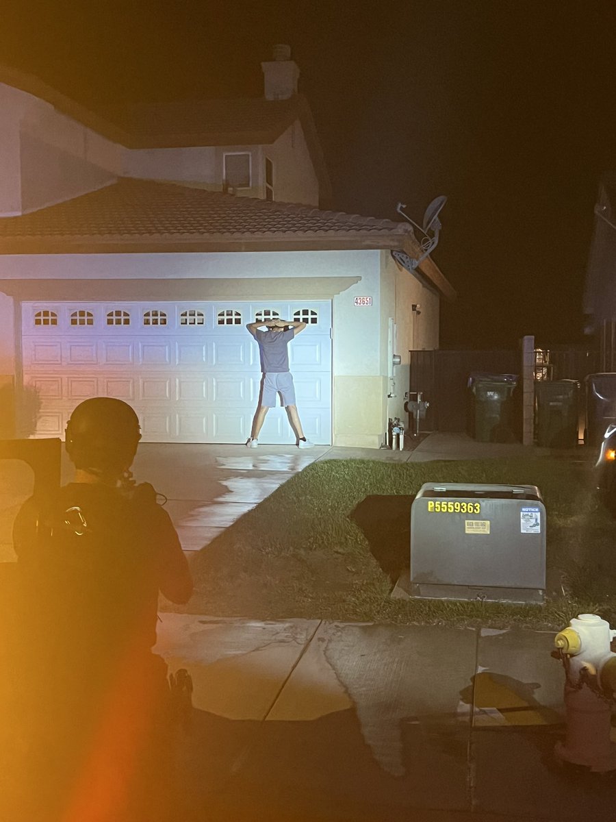 LAPD_GND's tweet photo. Your #GND #USMATF @USMarshalsHQ have been extremely busy all week helping out on the Retail Theft Task Force. Hours of surveillance and diligent investigative work led to the arrest of multiple people involved in Smash and Grab style Robberies #The Relentless Pursuit Continues @LAPDOVB @LAPDCARRANZA @LabradaAl @BurbankPD @BeverlyHillsPD @LAPDTopanga @lapdVanNuysDiv