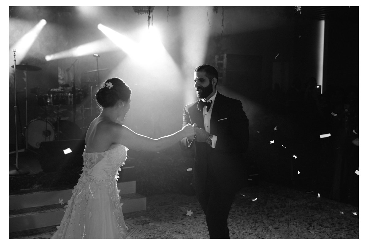 First dance flash game. 

Sony A74 / Sony GM 24-70mm f2.8ii / @GodoxGlobal Ad300 left + ad200 right.