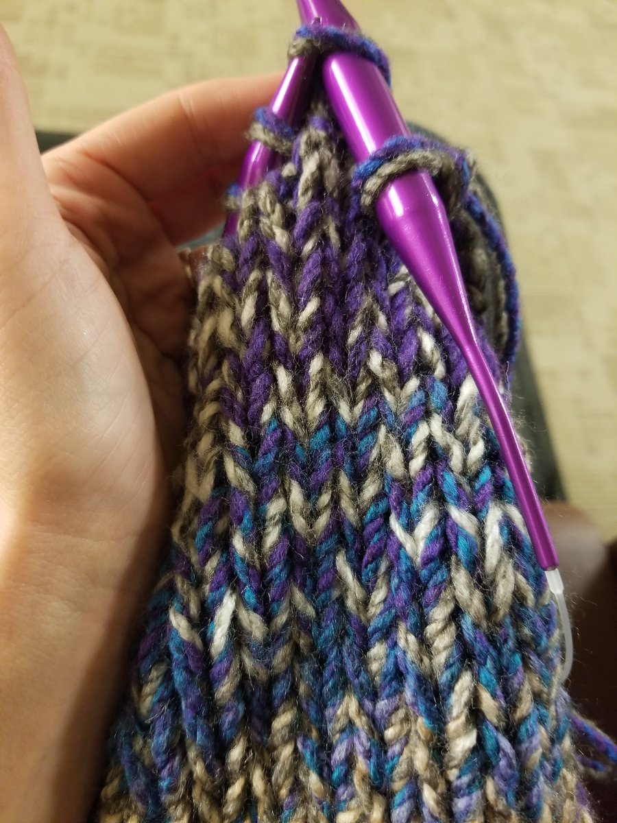 dragononmybelly's tweet photo. Yes, I did just catch myself knitting as fast as I can so I don't run out of yarn. Shut up :~P

#DoMBē #knittingtwitter #WiP #enigmacatshrug2pt0 #yarnchicken https://t.co/VSXEJE7WGr