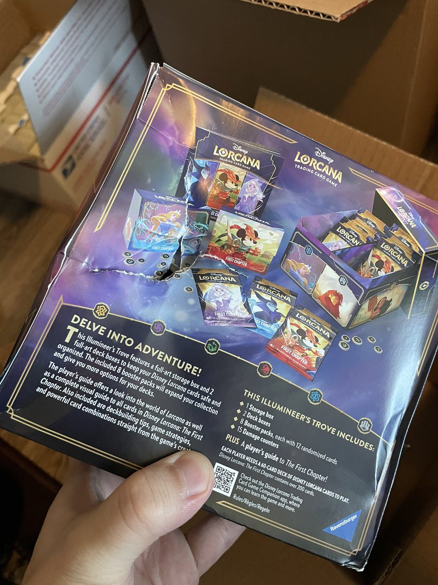 zach_cards's tweet photo. There needs to be more lawsuits against @Target . Sending products with 0 cushioning or protection and then telling you that you can’t receive a refund.

Literal corporate scam.
#targetscam @AskTarget @MeechFromPallet @LorcanaTCGDeals https://t.co/3gRFqVBfbo
