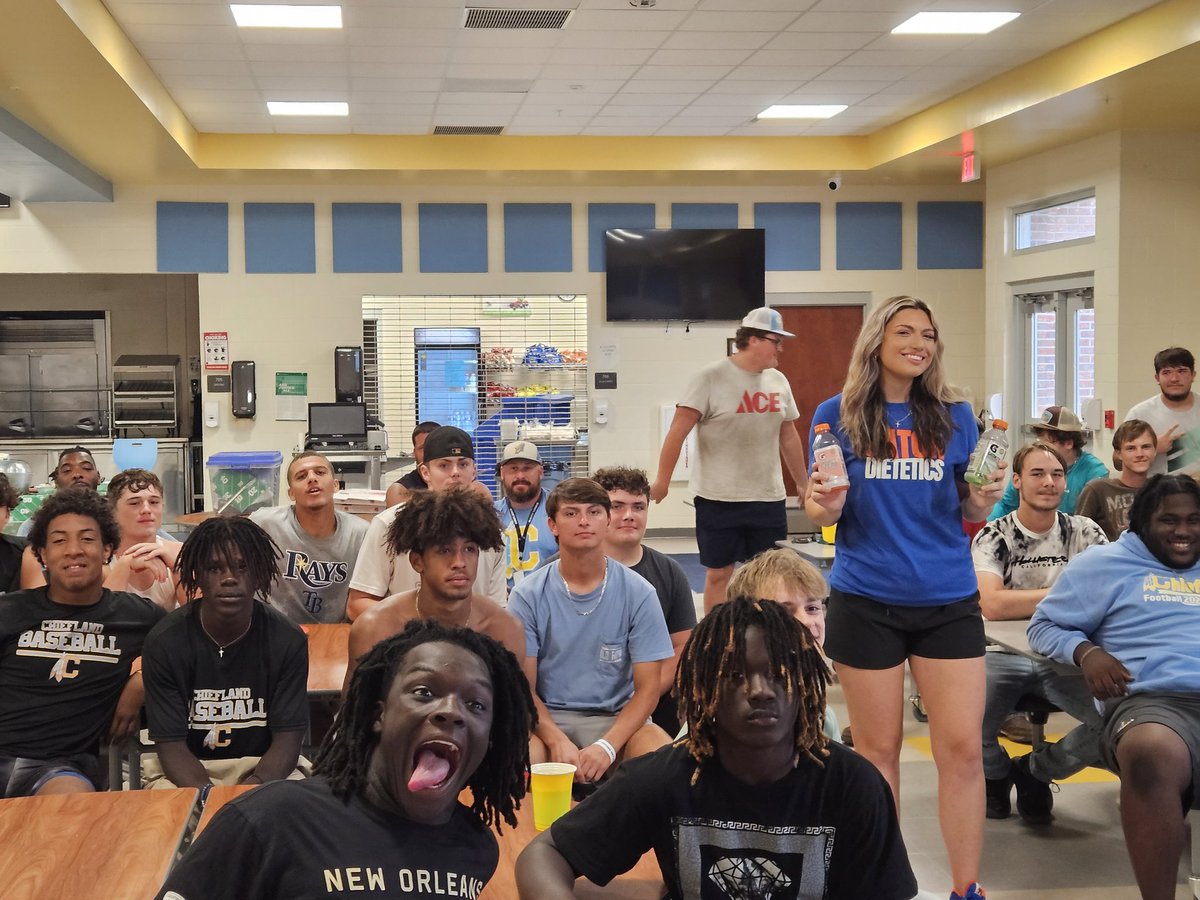 VMitchell tweet media