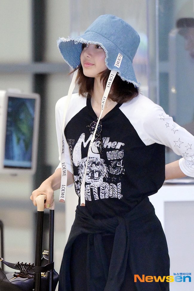 rest well 💛 i miss you! 🥺

#블랙핑크리사 블랙핑크 리사 
#LALISA #MONEY #LISA