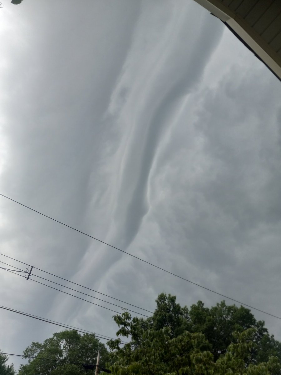 sfairbanks45's tweet image. One of the coolest pictures I&apos;ve taken this year! #weathernerd #ohiowx