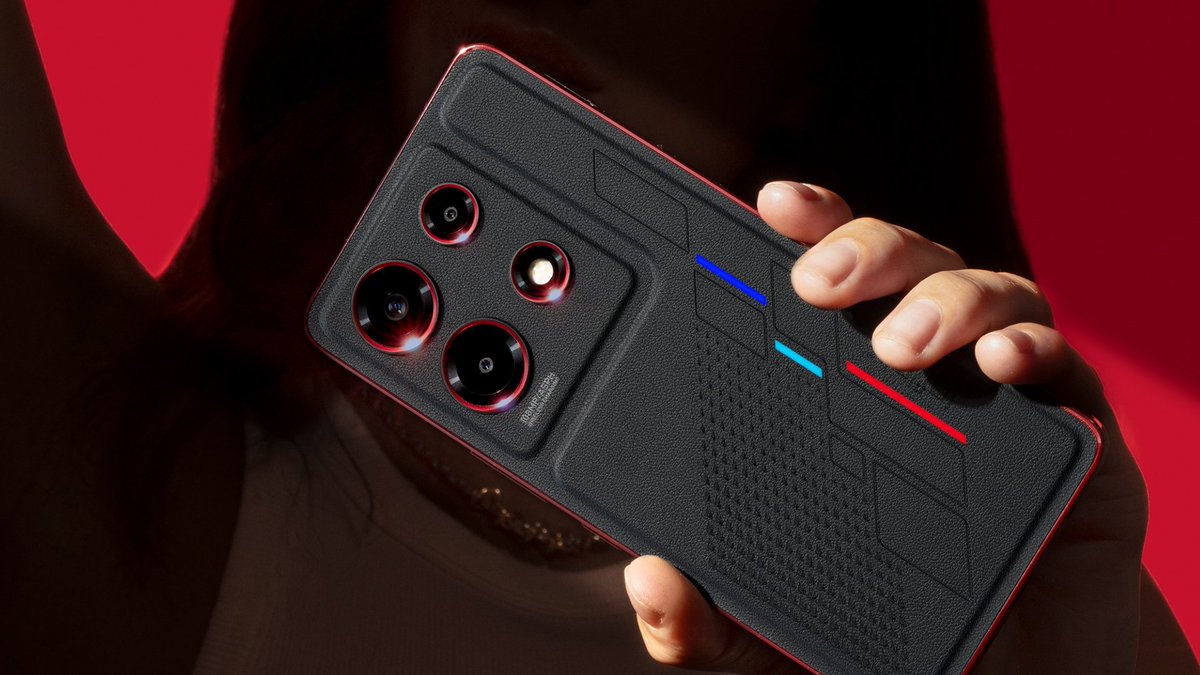 ZionsAnvin's tweet image. Infinix Note 30 VIP Racing Edition

#Infinix #InfinixNote30VIP #InfinixNote30VIPRacingEditon #RacingEdition