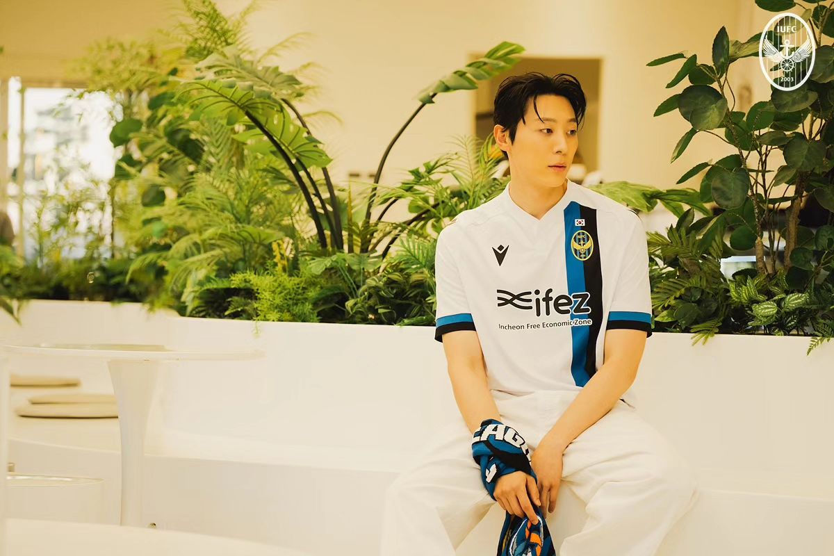 onlyshintop's tweet photo. 사진을 보니 신현수를 더 갈망하는 나 https://t.co/6dZtVJ56Ch