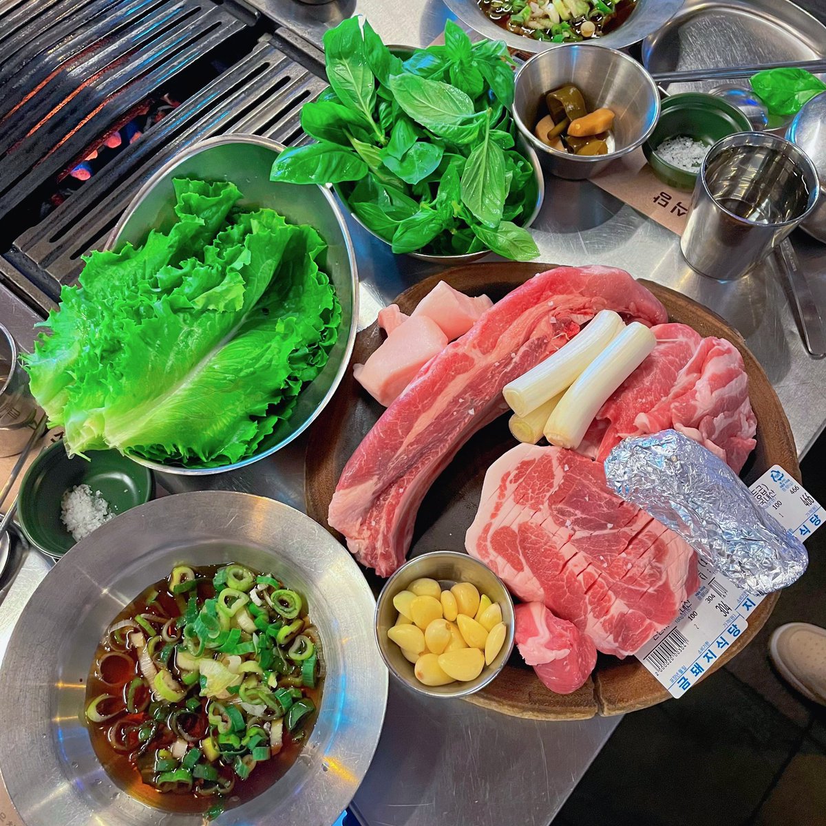 painttuanclub's tweet photo. ⭐️ 🥩 😋
#HiSeoul🇰🇷 https://t.co/WR1bu7NYjv