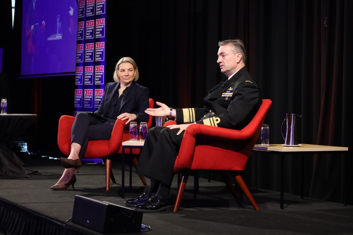 VADM Jonathan Mead, DG of the @AustSubAgency joined @JAParker29 discussing the Optimal Pathway as part of @ASPI_org’s 2023 #DisruptandDeter Conference. VADM Mead said the delivery of nuclear-powered submarines progresses with pace thanks to critical help from our #AUKUS partners.