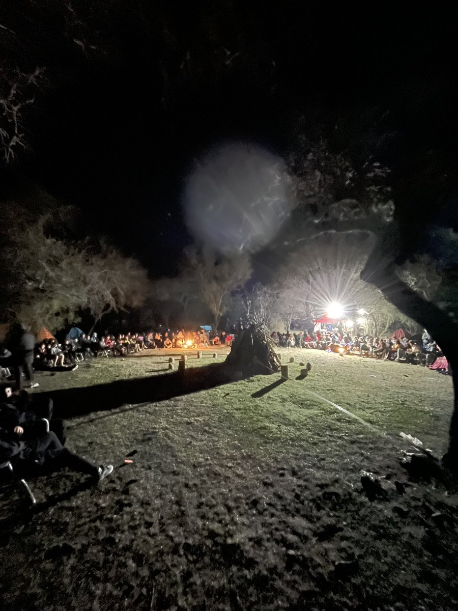 valentinchara's tweet photo. Campamento 2023 ⛺️🔥
Ayer, hoy y siempre TU NOMBRE VIVIRÁ ❤️💙 https://t.co/q3jGUdZTX0