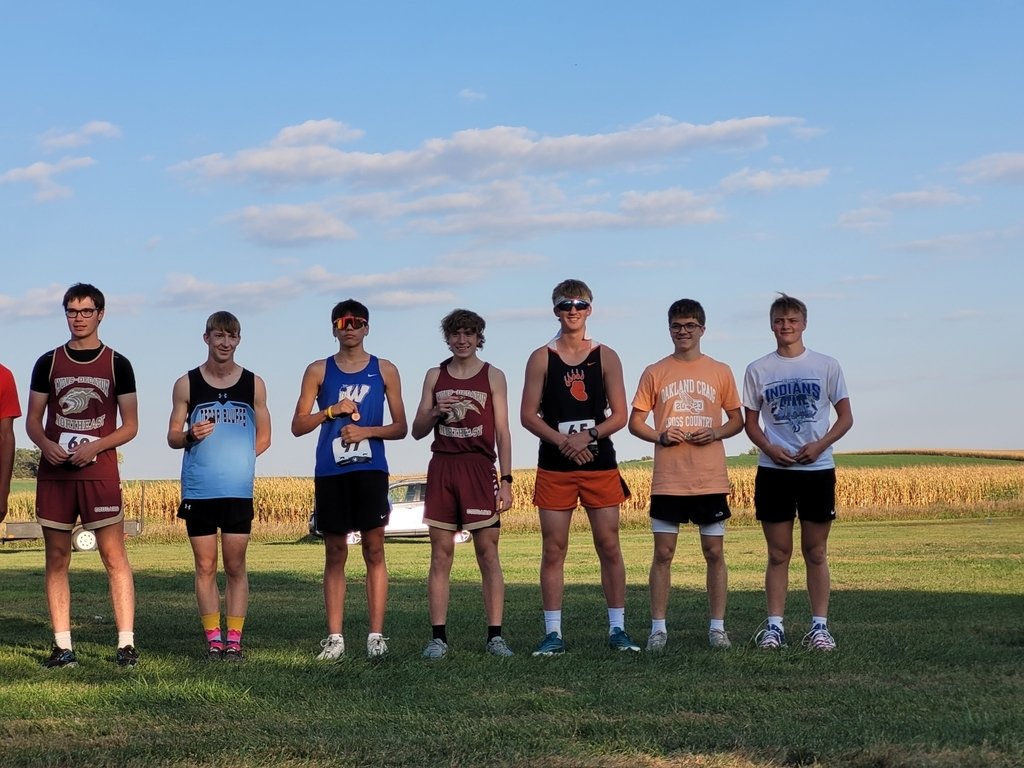 O_CKnights's tweet photo. Great races by all our Knights today! Carolyn earned 5th place medal, Brennan 15th, and Dawson 2nd moving to 2nd on the record board. PRs-Brennan, Brooklyn, Ellinor, Ella, Dawson, and Elijah. Carolyn, Max, and Landon season best! JH ran well too! #OCproud! https://t.co/o01OStlLSG