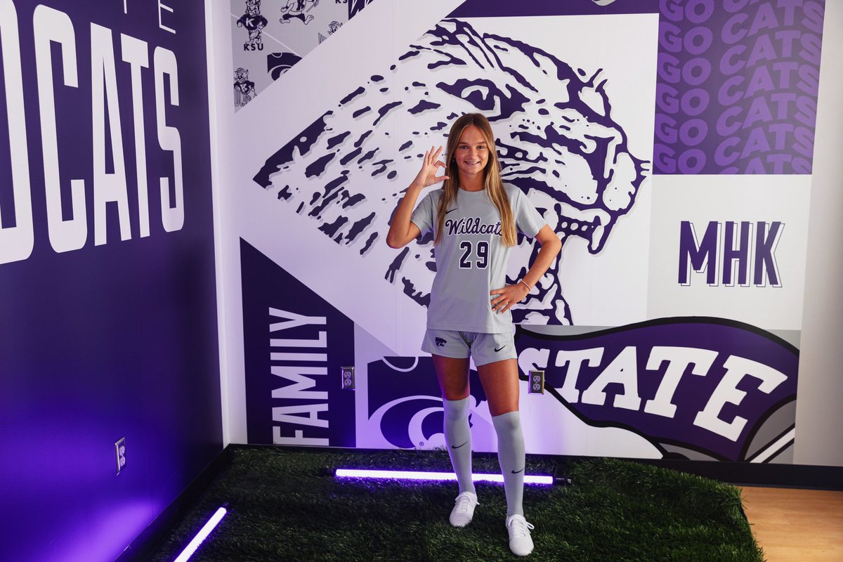 KnobbeMia's tweet photo. I’m super excited and blessed to announce my verbal commitment to continue my academic and athletic career playing Division 1 soccer at Kansas State University! I want to give a huge thanks to my family, teammates, and coaches for getting me to where I am today. Go cats💜💜 #emaw https://t.co/hevSeruhgX