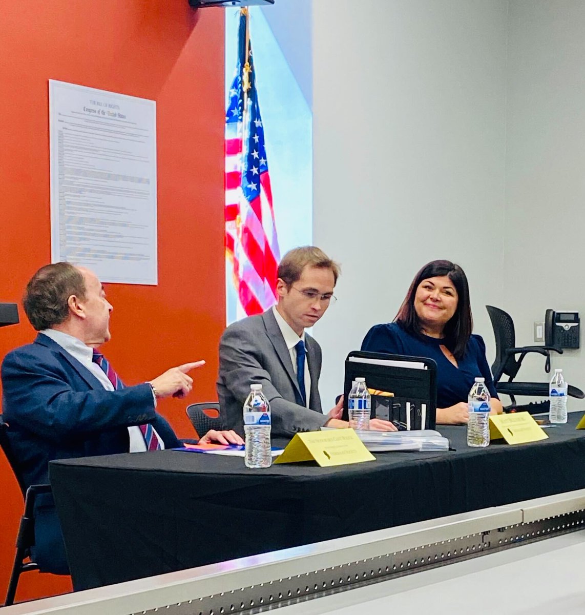 Today, I asked a packed room at ASU's Federalist Society to 🙋‍♂️ if they support taxpayer 💰 going to schools that: 

- Discriminate against LGBTQ kids
- Refuse to honor IEPs for SPED kids
- Have no safety oversight

NO ONE raised their hand (not even the AFC shills) #VouchersHurt