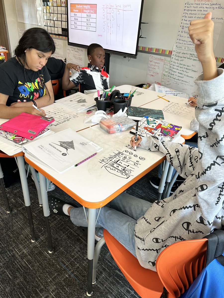 ELEW2K9's tweet photo. Thinking through the process of comparing and ordering decimals. https://t.co/u8P26tX3rR