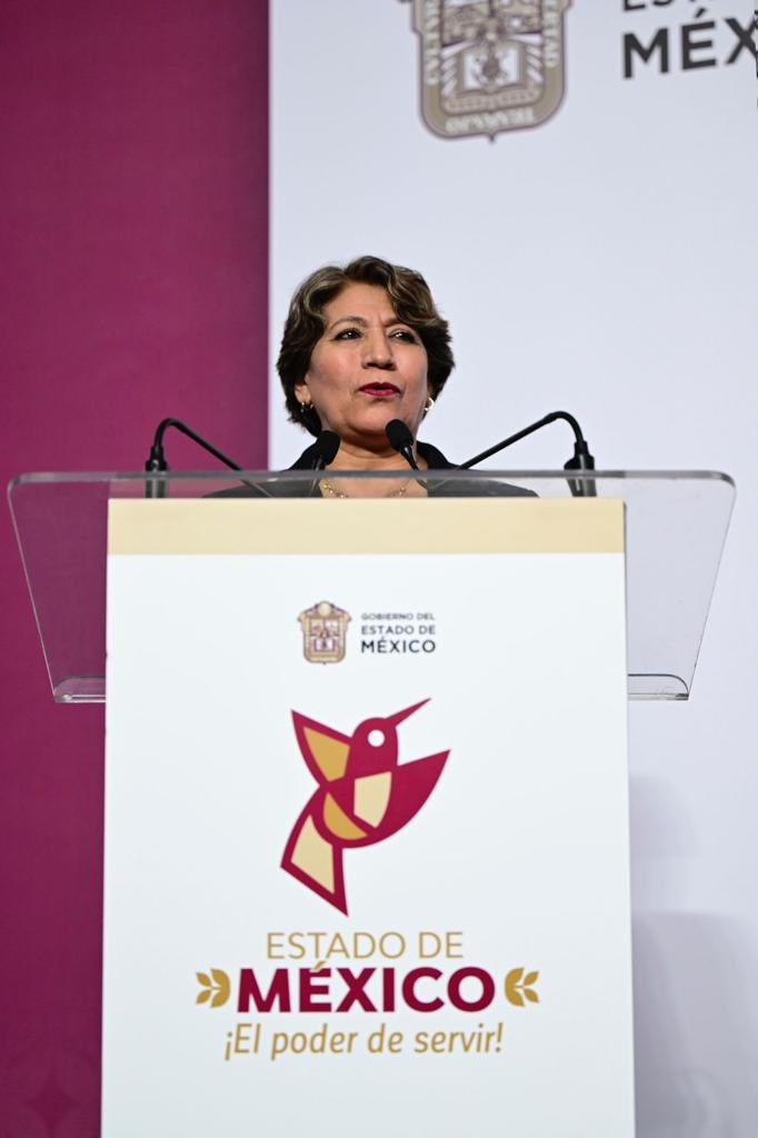 GabyGamboa_S's tweet photo. La transformación llegó al Estado de México. ¡Muchas éxito Gobernadora! @delfinagomeza https://t.co/6kdvsaROaM