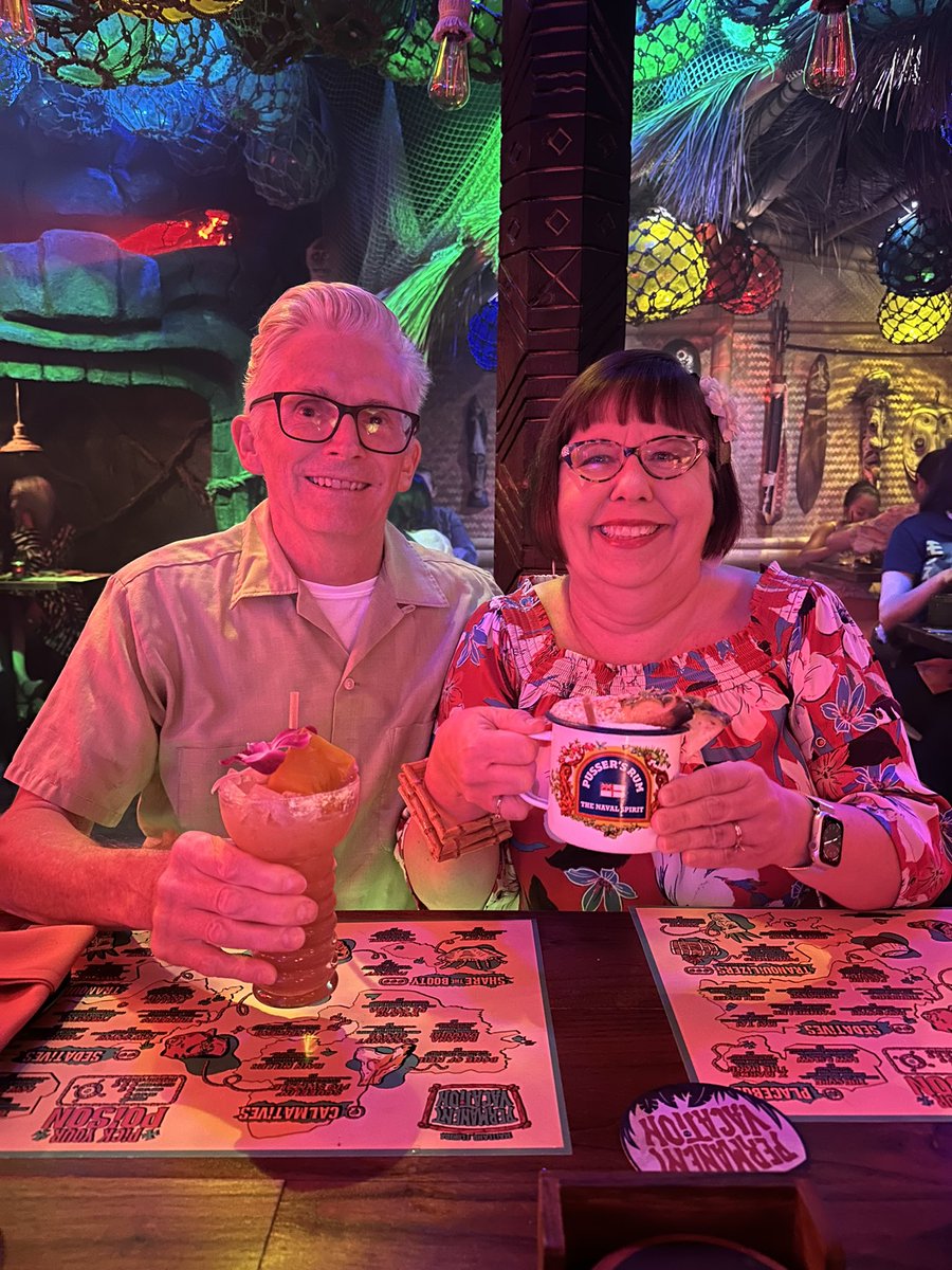vinylvamp's tweet photo. It’s Tiki Thursday! Dan and I visited Permanent Vacation, which is an outstanding oasis inside @thecopperrocket in Maitland! ❤️ 🗿 🍹 #permanentvacation #copperrocket #tiki #cocktails #maitland https://t.co/jfL76QdbVw