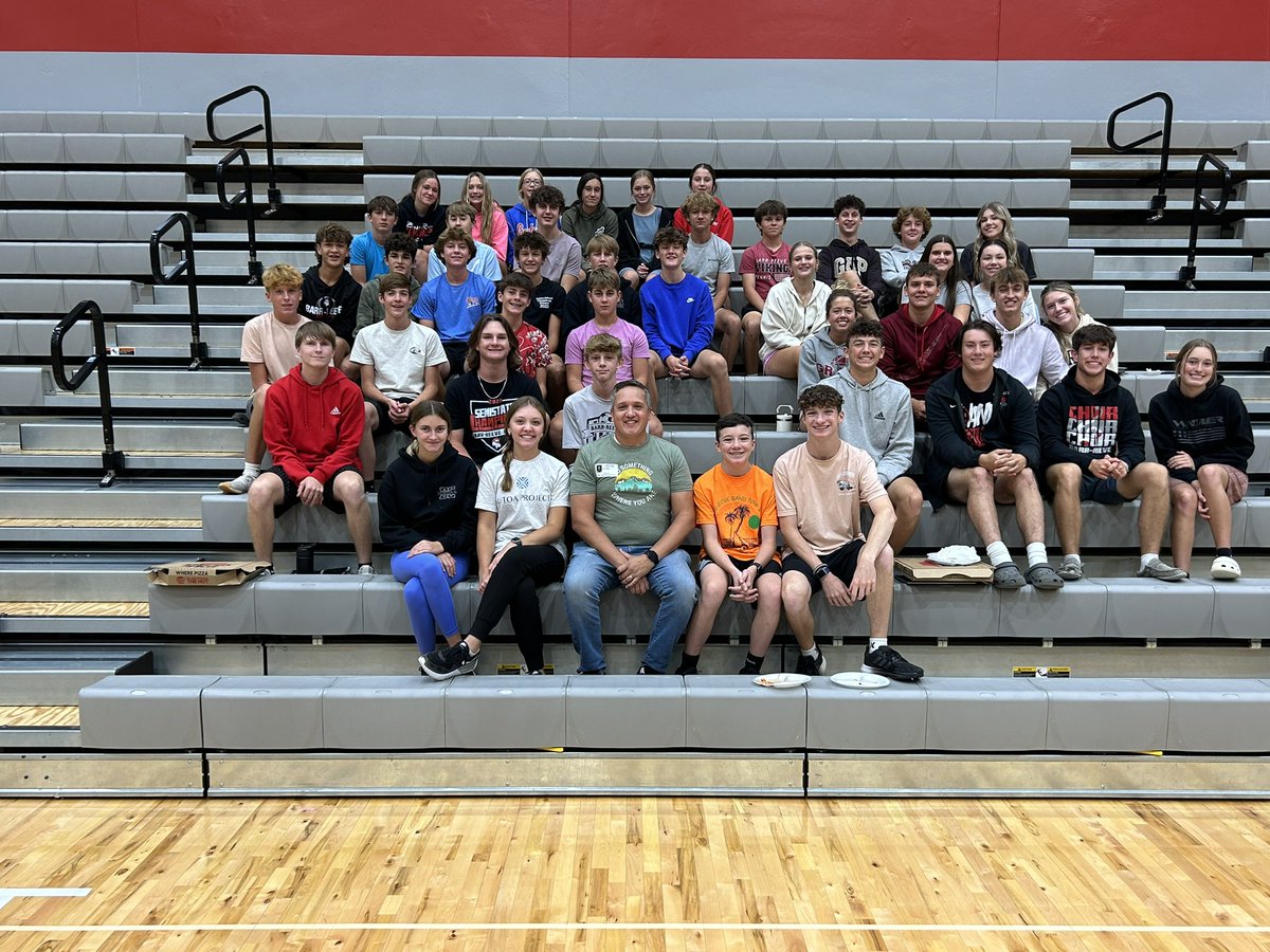 fca_br's tweet photo. The BR FCA welcomed Eric Miller today to Viking Arena. Eric shared a tremendous message with our HS huddle. He talked about three things we find in Christ…Strength; Satisfaction; and Salvation. https://t.co/chzpe7dBBO