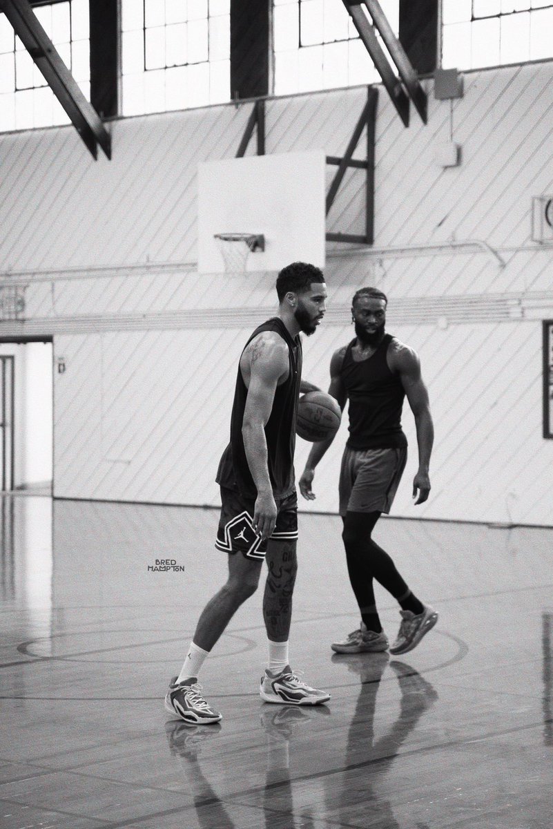 Jayson Tatum tweet media
