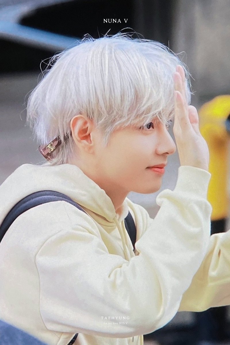 _nuna_V's tweet photo. [PREVIEW] 230915 오늘도 수고했어 태형아🫶💜
#이삐사진전 #태형 #KIMTAEHYUNG #BTSV https://t.co/oeUqfyHcFW