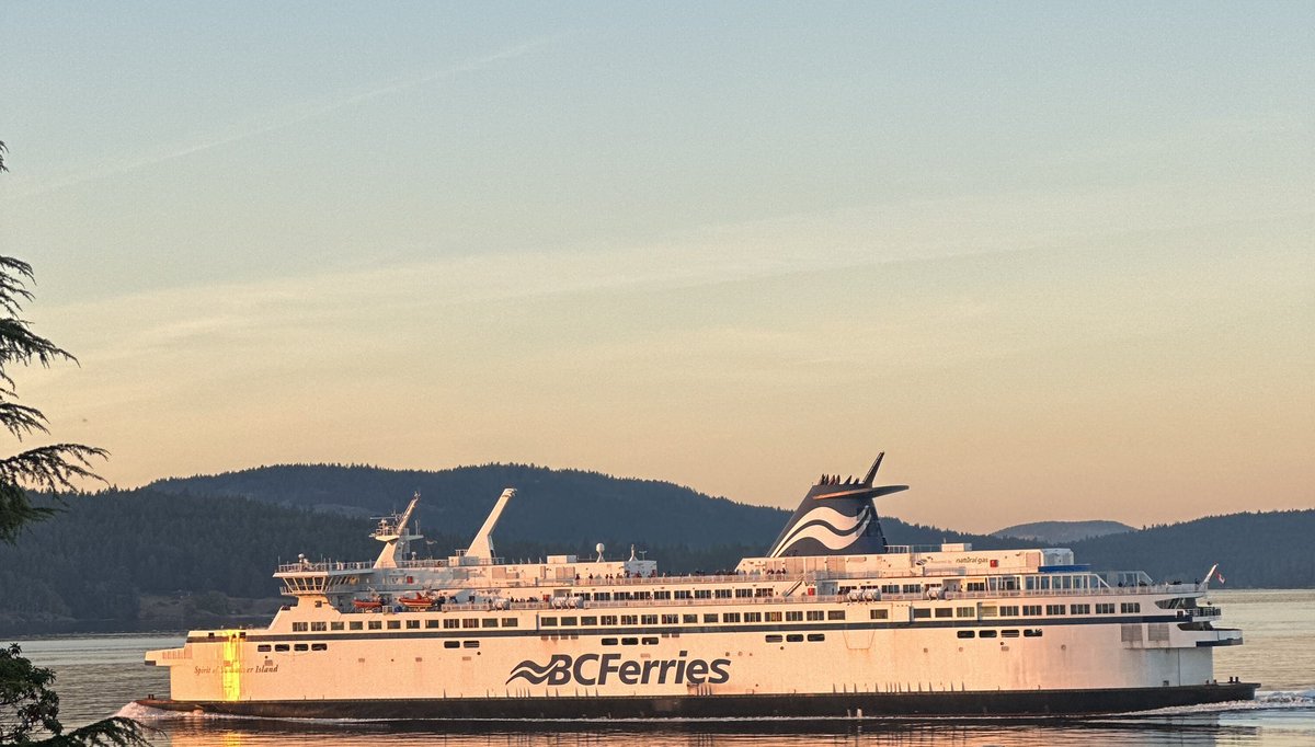 grothinator's tweet photo. @BCFerries  just now 
Yw! https://t.co/7TqaOXZYFA