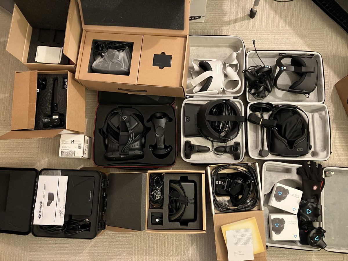 stopmotioner's tweet photo. After 10 years of VR development I'm finally cleaning out the closet https://t.co/pRC1tTpGe0