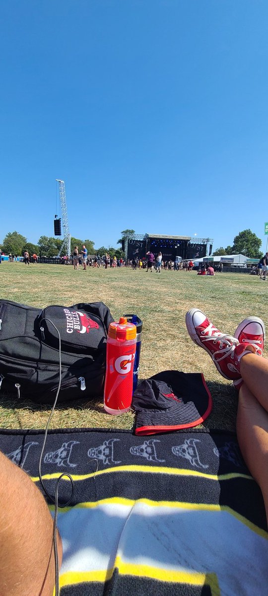 <a href="/chicagobulls/">Chicago Bulls</a> <a href="/RiotFest/">Riot Fest</a> Size small please! 
#Riotfest #ChicagoBulls <a href="/chicagobulls/">Chicago Bulls</a> <a href="/RiotFest/">Riot Fest</a> 
<a href="/MrBill667/">Bill Johansen</a>