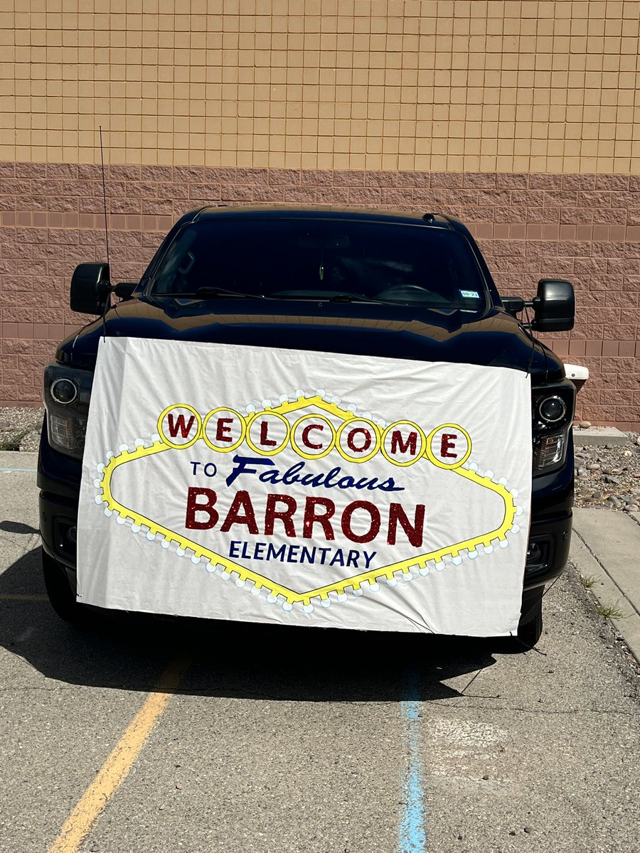 elainev51197658's tweet image. Andress Eagles Homecoming Parade! Pioneers wishing you good luck on Friday! Mr. Yepez, K Croissant, N Croissant  &amp;amp; Barron families you are amazing! @barronpioneers #reaching new heights in learning