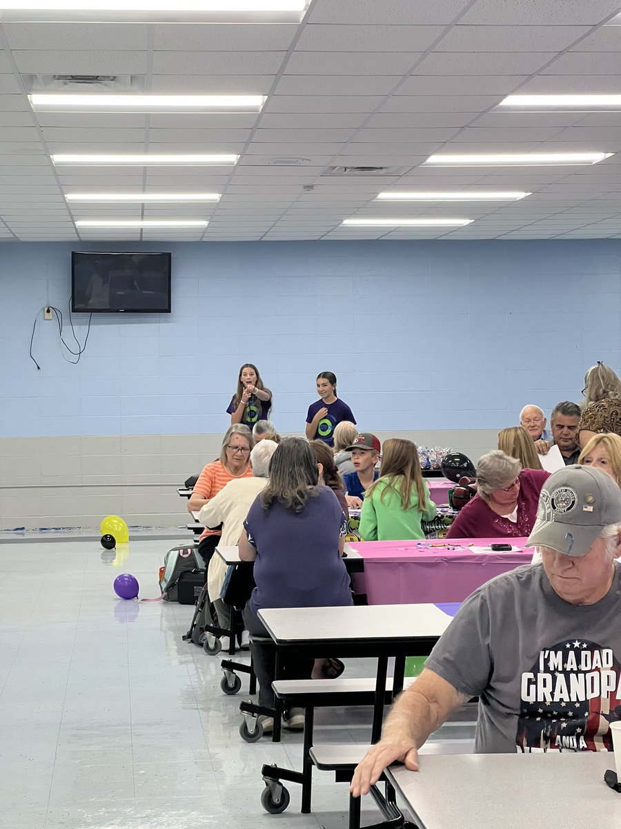 Valley StuCru tweet media