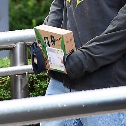 jimin’s sweaterpaws 😭😭😭