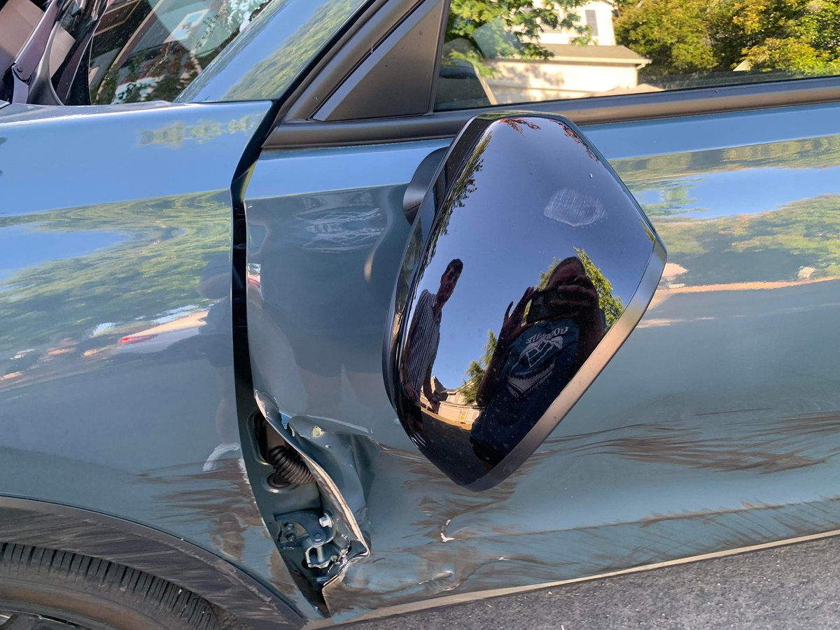 christan tweet media