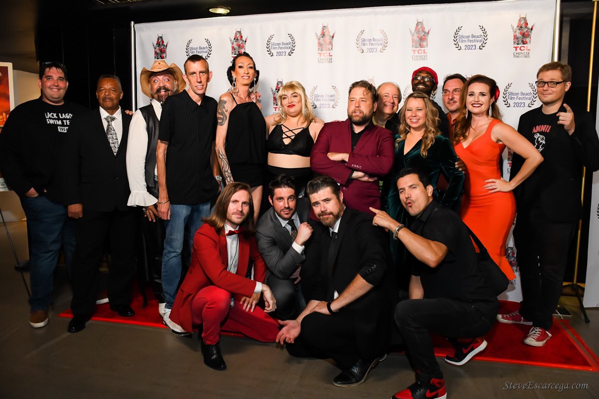 Ry4nJ4m3s's tweet photo. π€ Cannibal Crew πͺ @SILICONBEACHff @ChineseTheatres @Cannibalcomic @SeanBloodyHaitz @ItsRobertDunne @Mis_Sadistic @Lucifers_AXE @ericalegria #CannibalComedian #HappyFrightFilms #filmfestival #indiefilm https://t.co/XZ2nP15jSo