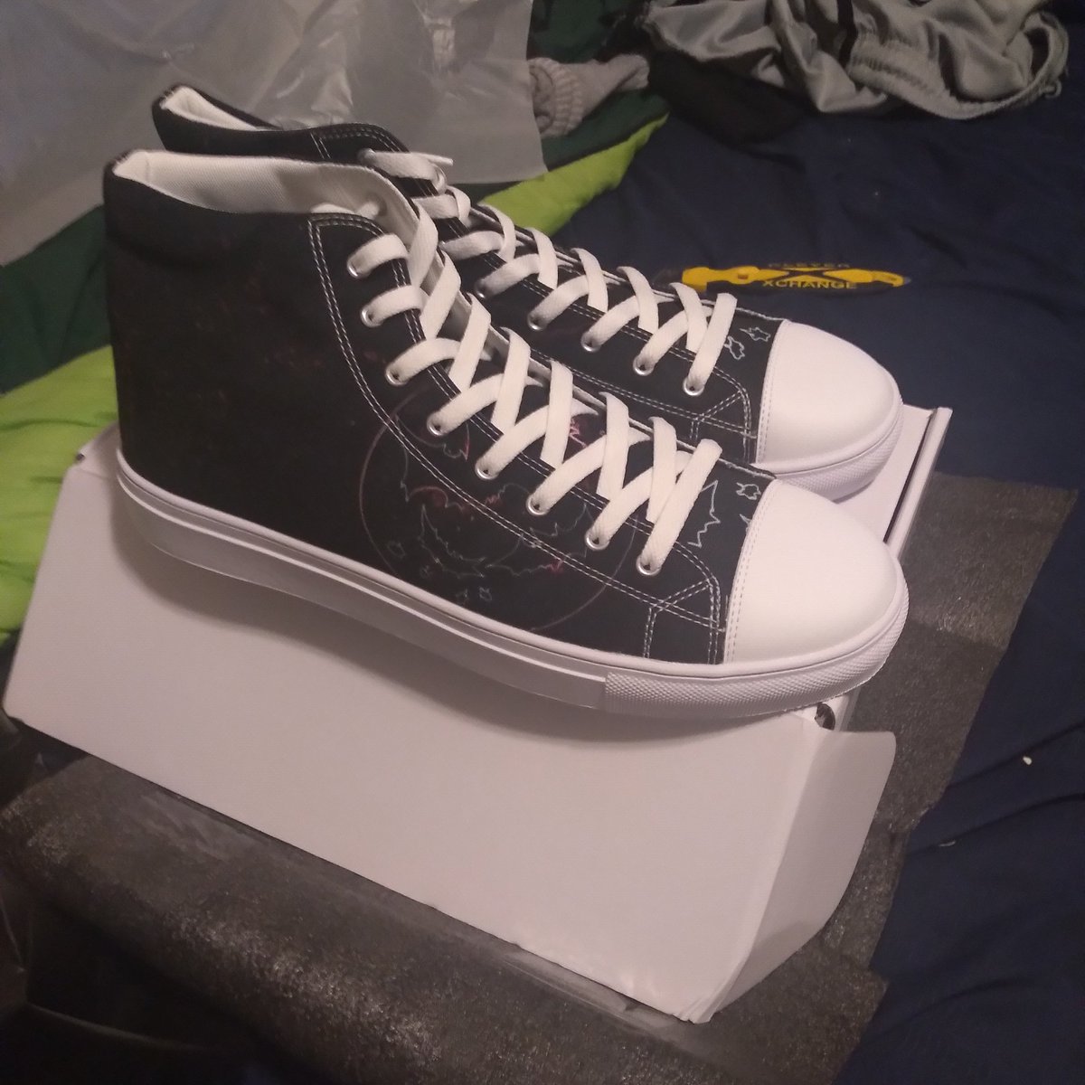 mm_henry_'s tweet photo. People at work loving the CodeLie shoes I told if they one or the other kind of shoes they go to
https://t.co/M9jgGyB80Z
#Lie #Liee #CodeLie #Liars #Liemerch #Lieverse https://t.co/rkZmni08xv