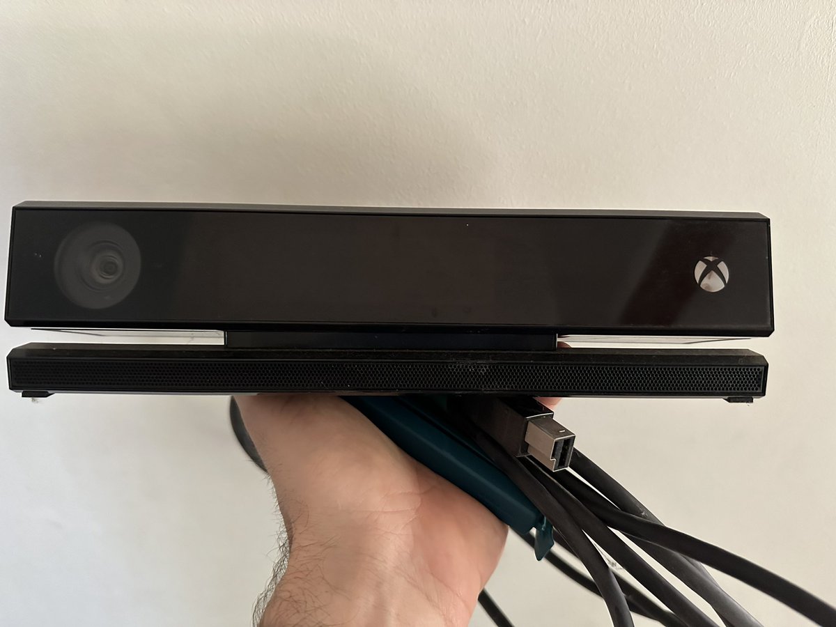 XBGamerDad's tweet image. The good old memories, and injuries caused by this beast. 

What was your best, or worst?

@XboxANZ #Nostalgia #Kinect