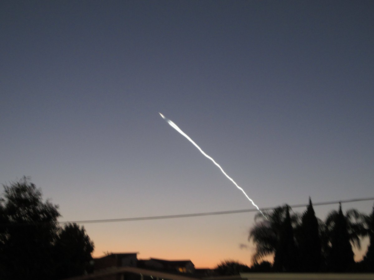 KenslowMatthew's tweet photo. Nobody told me there was another rocket launch from Vandenberg this evening. Really surprised during my hike. I got video and it's coming soon! :)

#rocketlaunch #vandenberg #fireflyalpha @fireflyspace #aerospace #rocketry https://t.co/bQo0rcTBXP