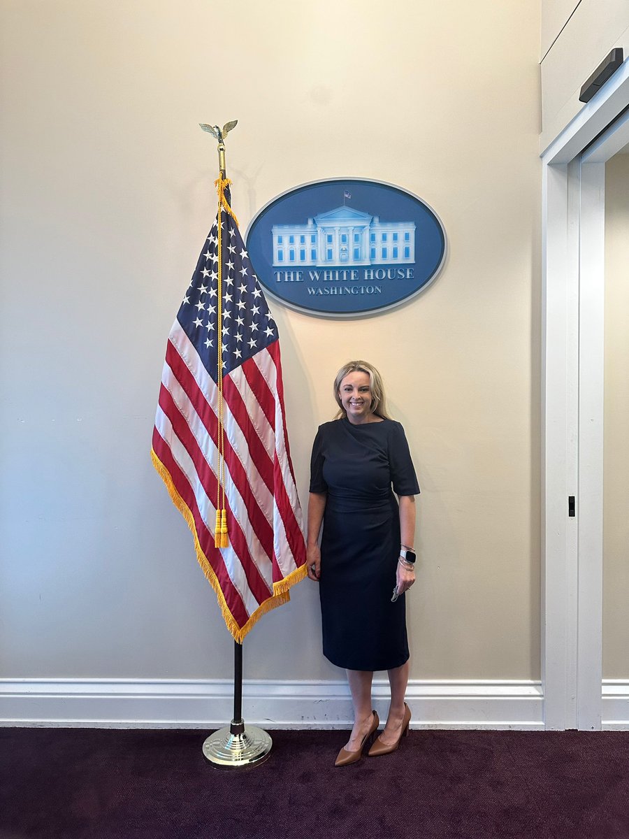 Solid day at @WhiteHouse talking to policy advisors about what is happening (and not happening) in Arkansas. 

10/10 would recommend advocating for a better life for all Arkansans.

#arpx #InvestingInAmerica #InvestingInArkansas