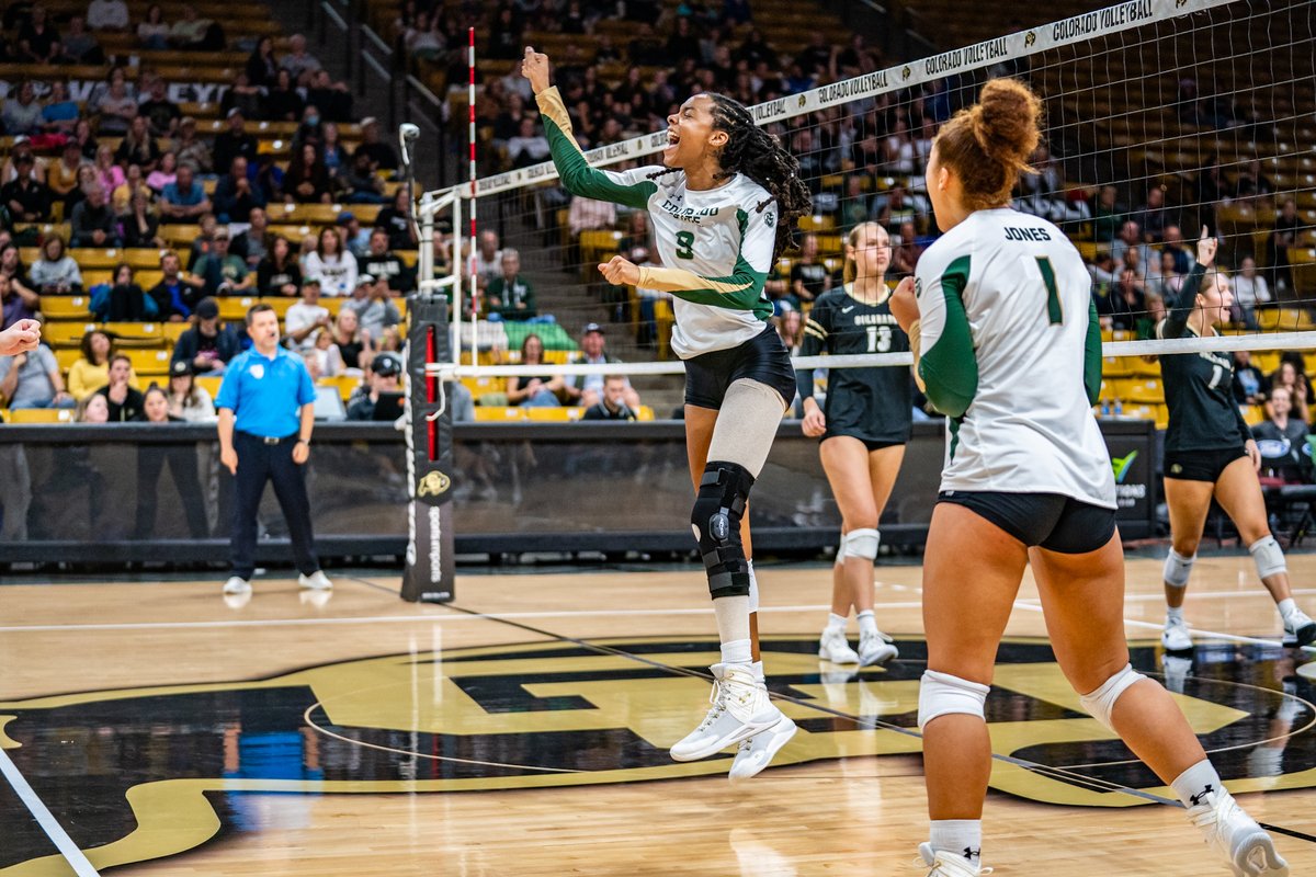CSUVolleyball's tweet photo. 𝘾𝙀𝙇𝙇𝙔 𝙎𝙊 𝙇𝙊𝙐𝘿 𝙁𝙊𝘾𝙊 𝘾𝘼𝙉 𝙃𝙀𝘼𝙍 𝙄𝙏 🗣️

#Stalwart x #PointRams https://t.co/tvrftBVvbj