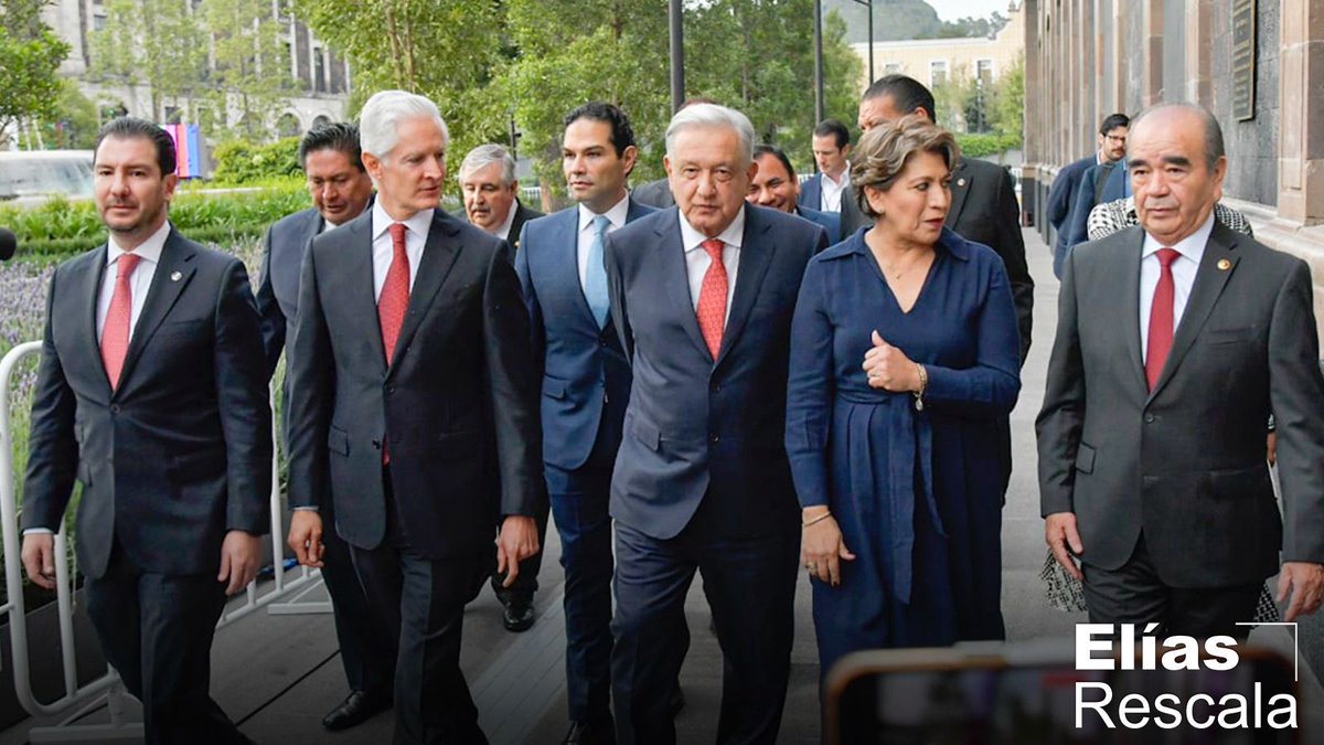 Asistí a la toma de protesta de @delfinagomeza como Gobernadora del Estado de México. Seguro estoy de que, con el diálogo respetuoso entre poderes, todas las fuerzas políticas lograremos construir un mejor #Edoméx para las familias mexiquenses.